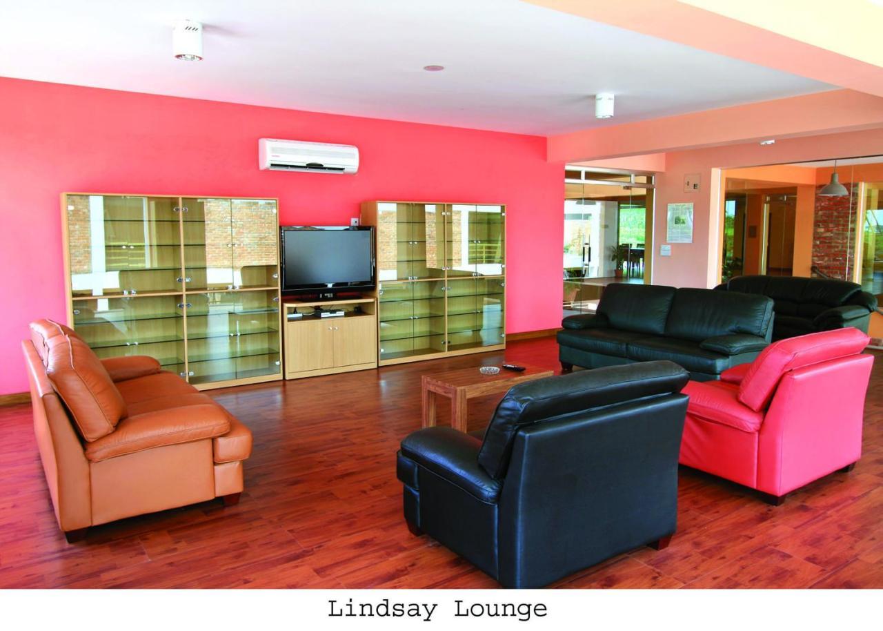 سيلهيت Nazimgarh Garden Resort المظهر الخارجي الصورة